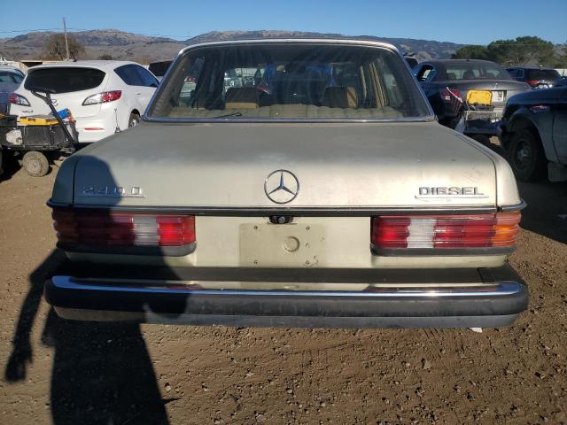 Photo 6 from auction – 1981 MERCEDES-BENZ 240 D with VIN WDBAB23A2BB270366