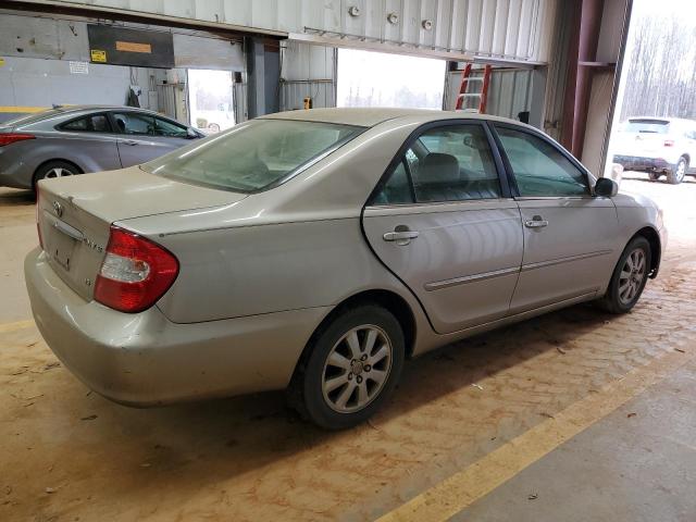 Photo 3 from auction – 2004 TOYOTA CAMRY LE with VIN JTDBF32K540154443