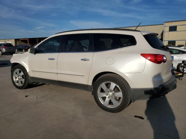 Photo 2 from auction – 2011 CHEVROLET TRAVERSE L with VIN 1GNKRLEDXBJ350672