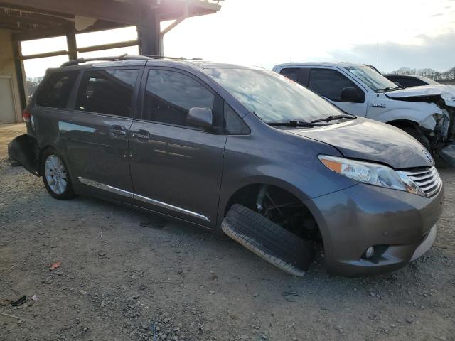 Photo 4 from auction – 2011 TOYOTA SIENNA XLE with VIN 5TDYK3DC2BS005736
