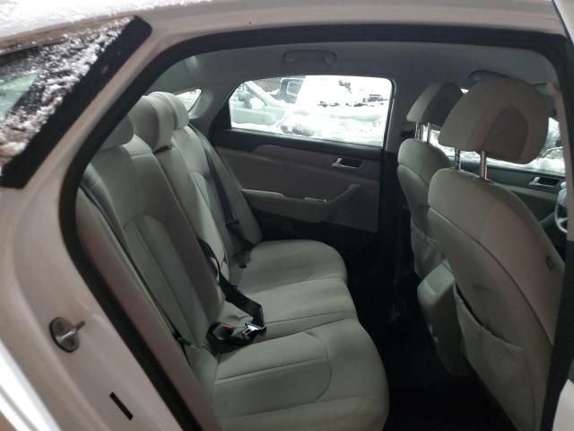 Photo 10 from auction – 2016 HYUNDAI SONATA SE with VIN 5NPE24AF3GH358376