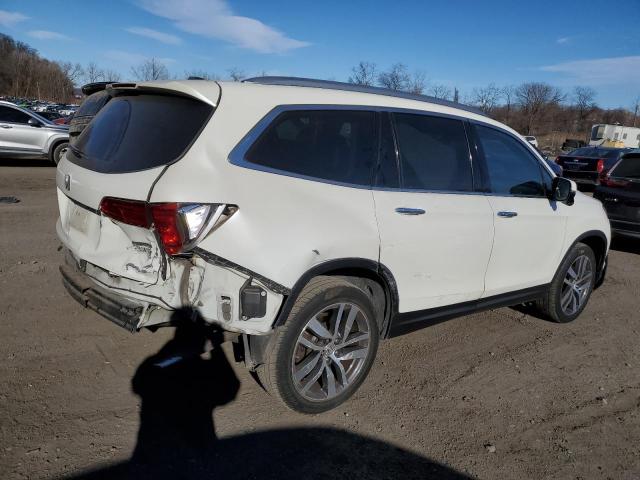 Photo 3 from auction – 2017 HONDA PILOT TOUR with VIN 5FNYF6H93HB062772