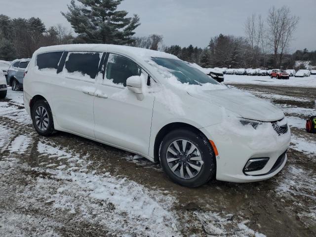 Photo 4 from auction – 2022 CHRYSLER PACIFICA H with VIN 2C4RC1L74NR118871