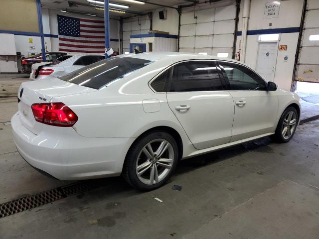Photo 3 from auction – 2015 VOLKSWAGEN PASSAT SE with VIN 1VWBV7A33FC074867