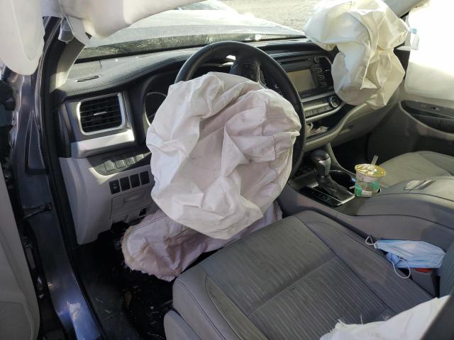 Foto 8 de la subasta – 2015 TOYOTA HIGHLANDER con VIN 5TDBKRFHXFS176760