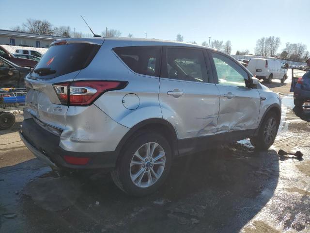 Photo 3 from auction – 2017 FORD ESCAPE SE with VIN 1FMCU9GD1HUC68067