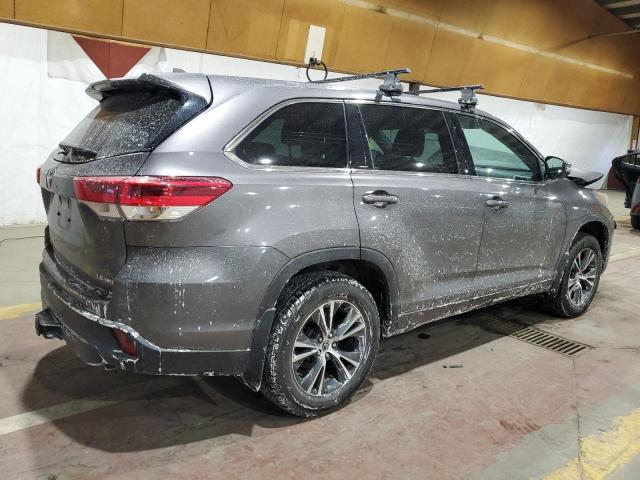 Photo 3 from auction – 2018 TOYOTA HIGHLANDER with VIN 5TDBZRFH1JS823759
