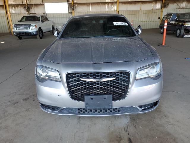 Photo 5 from auction – 2017 CHRYSLER 300 S with VIN 2C3CCABG8HH538767
