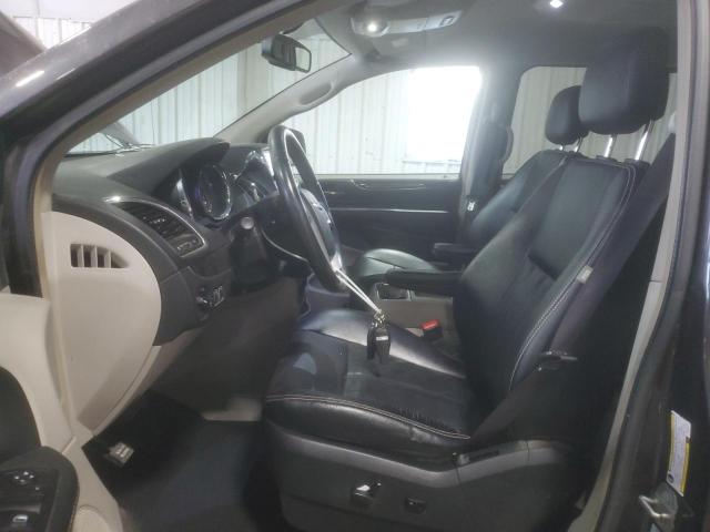 Photo 7 from auction – 2015 CHRYSLER TOWN & COU with VIN 2C4RC1BG5FR572274