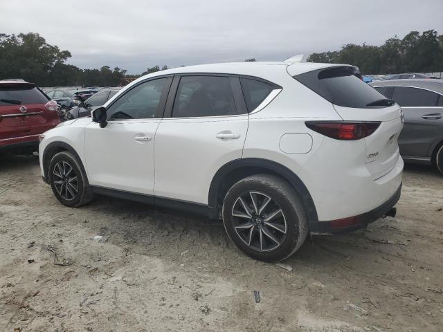 Photo 2 from auction – 2018 MAZDA CX-5 TOURI with VIN JM3KFACMXJ0306904