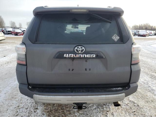 Photo 6 from auction – 2019 TOYOTA 4RUNNER SR with VIN JTEBU5JR5K5658440
