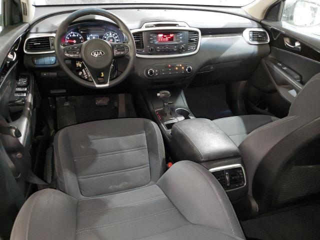 Photo 8 from auction – 2016 KIA SORENTO LX with VIN 5XYPG4A34GG098089