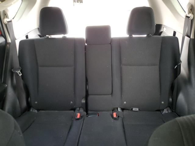 Photo 10 from auction – 2016 TOYOTA RAV4 LE with VIN JTMBFREV4GJ097045