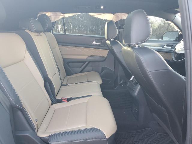 Photo 11 from auction – 2023 VOLKSWAGEN ATLAS CROS with VIN 1V2SC2CA5PC222895