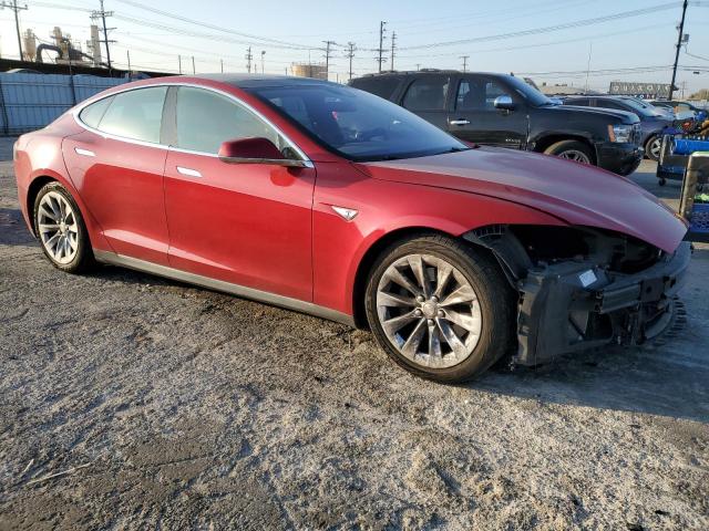 Снимка 4 от търг – 2016 TESLA MODEL S с VIN 5YJSA1E29GF135625