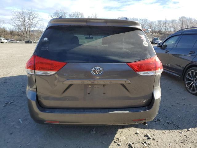 Photo 6 from auction – 2013 TOYOTA SIENNA LE with VIN 5TDKK3DC9DS374585