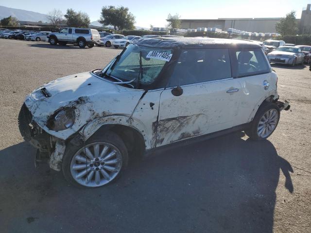MINI COOPER S 2013 with VIN WMWSV3C57DT476850 - Photo from auction