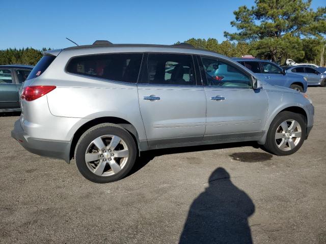 Photo 3 from auction – 2012 CHEVROLET TRAVERSE with VIN 1GNKRGED5CJ229959