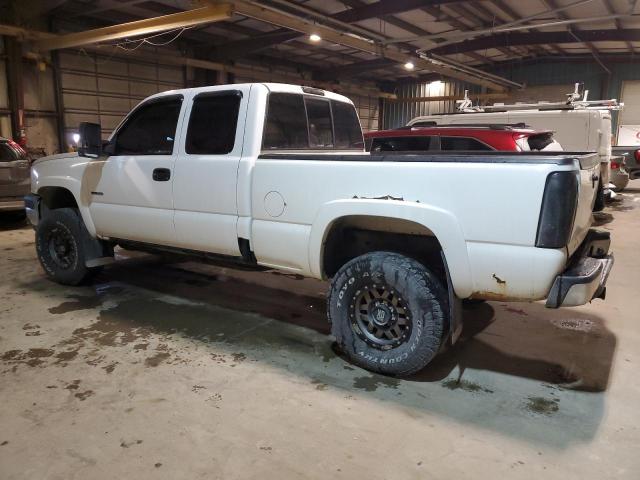 Photo 2 from auction – 2004 CHEVROLET SILVERADO with VIN 1GCHK29214E311507