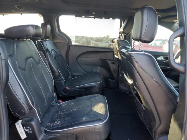 Photo 11 from auction – 2018 CHRYSLER PACIFICA L with VIN 2C4RC1GG8JR165504