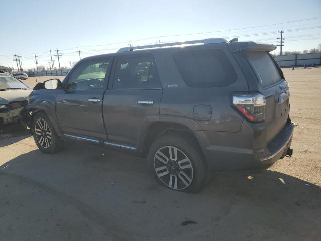 Photo 2 from auction – 2018 TOYOTA 4RUNNER SR with VIN JTEBU5JRXJ5593390