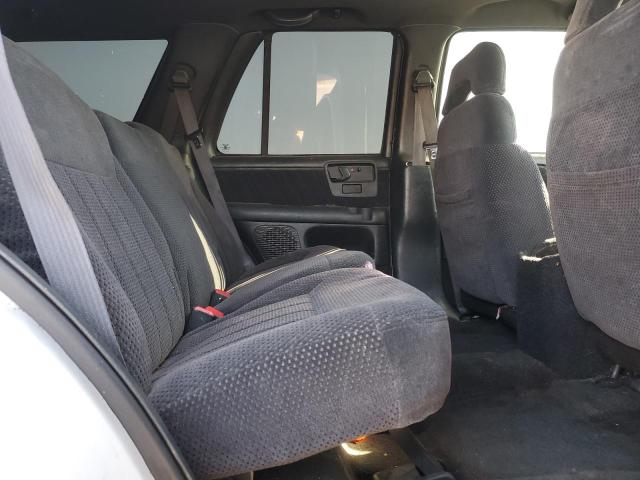 Photo 11 from auction – 1997 CHEVROLET BLAZER with VIN 1GNCS13W8V2160076