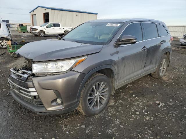 TOYOTA HIGHLANDER 2017 with VIN 5TDJZRFH7HS428989 - Photo from auction