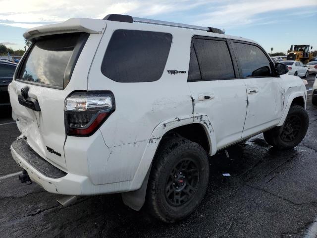 Photo 3 from auction – 2018 TOYOTA 4RUNNER SR with VIN JTEBU5JR4J5562135