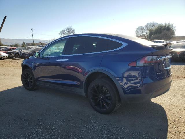 Снимка 2 от търг – 2016 TESLA MODEL X с VIN 5YJXCAE27GF002068