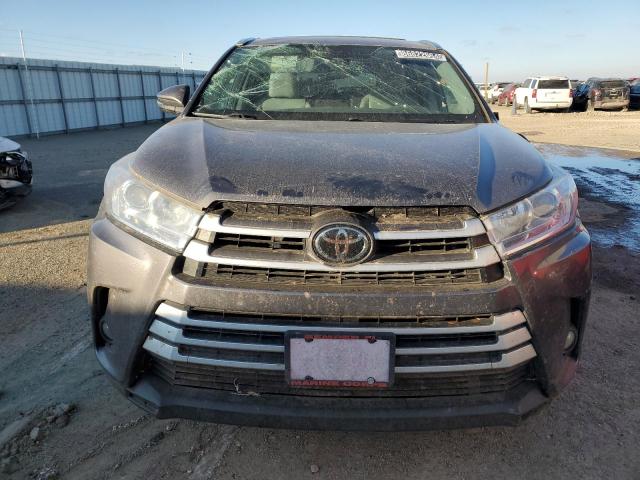 Photo 5 from auction – 2018 TOYOTA HIGHLANDER with VIN 5TDJZRFH1JS554805