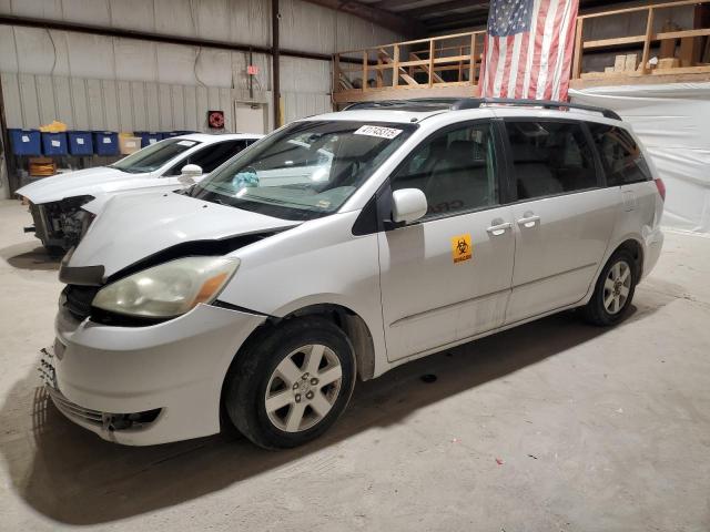 TOYOTA SIENNA XLE 2004 with VIN 5TDZA22C44S075889 - Photo from auction