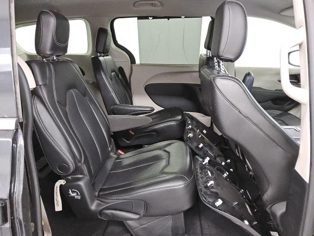 Photo 11 from auction – 2023 CHRYSLER PACIFICA T with VIN 2C4RC1BGXPR616061
