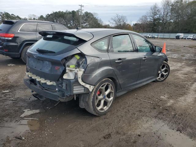 Photo 3 from auction – 2017 FORD FOCUS ST with VIN 1FADP3L96HL320450