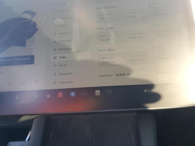 Снимка 9 от търг – 2023 TESLA MODEL 3 с VIN 5YJ3E1EA1PF638856
