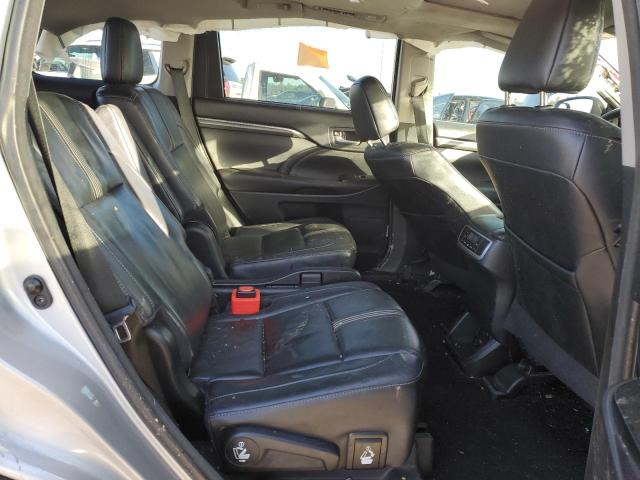 Photo 11 from auction – 2017 TOYOTA HIGHLANDER with VIN 5TDKZRFH8HS197833