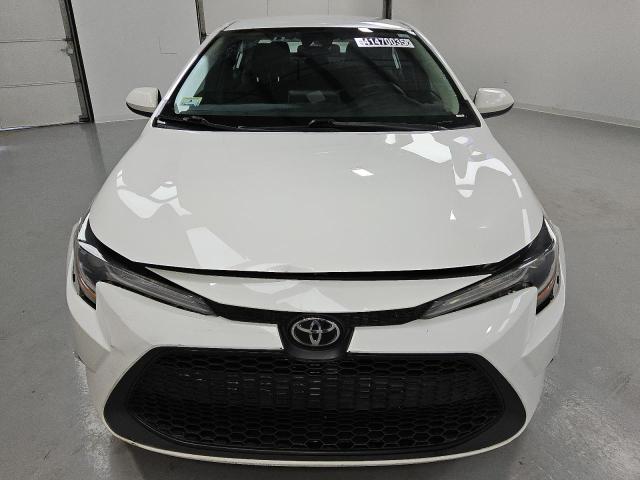 Photo 5 from auction – 2021 TOYOTA COROLLA LE with VIN 5YFEPMAE6MP223903