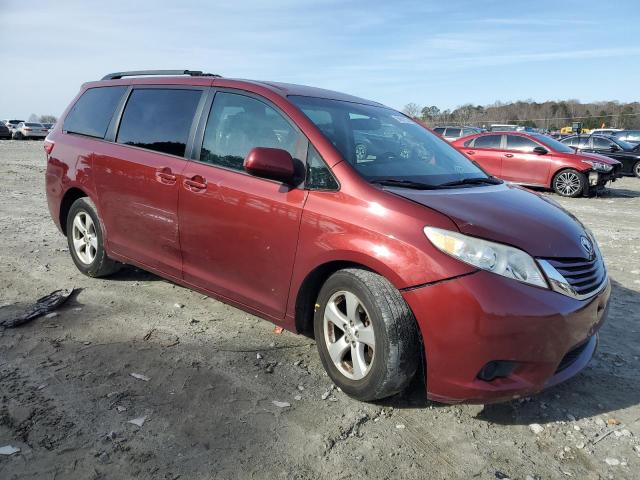 Photo 4 from auction – 2015 TOYOTA SIENNA LE with VIN 5TDKK3DC3FS680586