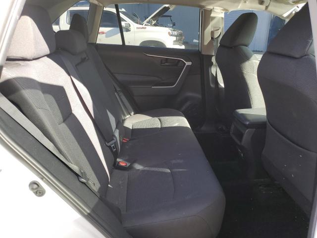 Photo 11 from auction – 2020 TOYOTA RAV4 LE with VIN 2T3F1RFV5LC113538