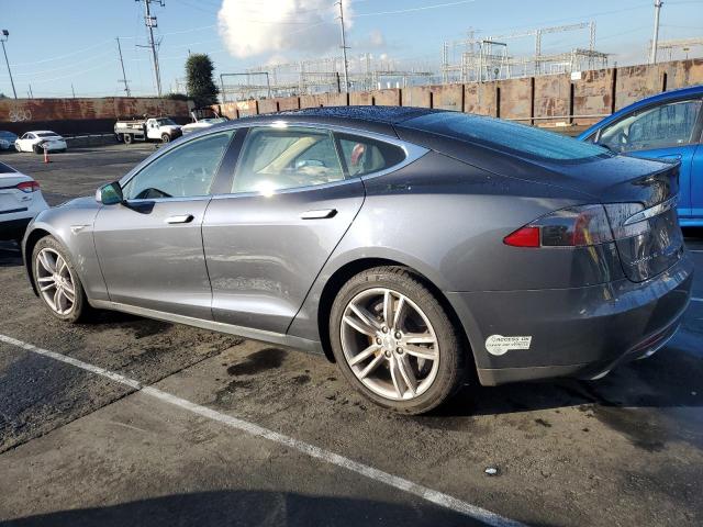 Photo 2 from auction – 2015 TESLA MODEL S 60 with VIN 5YJSA1S16FFP71476