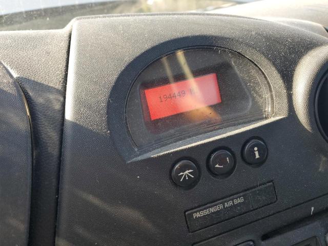 Photo 9 from auction – 2008 PONTIAC GRAND PRIX with VIN 2G2WP552681103151