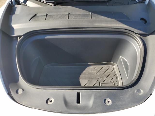 Снимка 12 от търг – 2023 TESLA MODEL Y с VIN 7SAYGDEF1PF750363