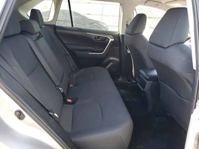 Photo 11 from auction – 2020 TOYOTA RAV4 LE with VIN 2T3F1RFV1LC120423