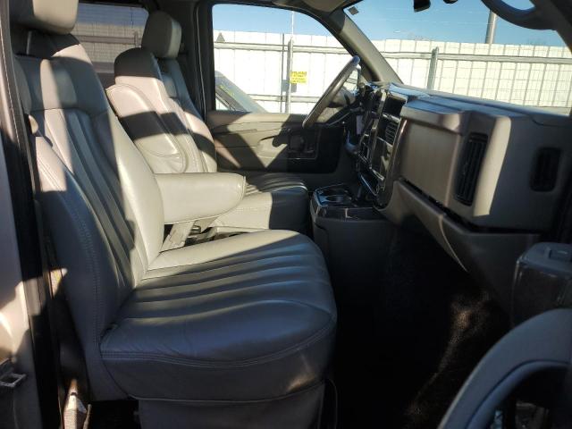 Photo 5 from auction – 2005 GMC SAVANA with VIN 1GDFG15T751203284