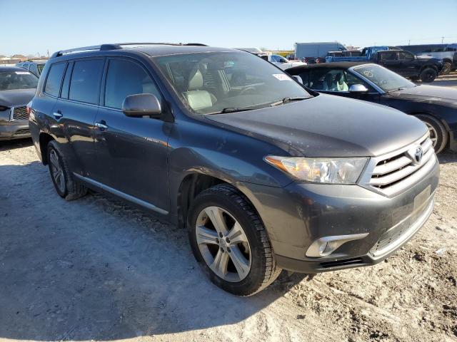 Photo 4 from auction – 2013 TOYOTA HIGHLANDER with VIN 5TDYK3EH6DS101446