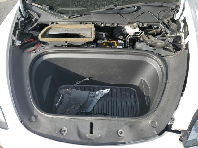Photo 11 from auction – 2020 TESLA MODEL Y with VIN 5YJYGDEF5LF002691