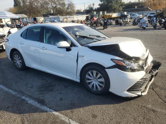 Photo 4 from auction – 2020 TOYOTA CAMRY LE with VIN 4T1C31AK7LU536558
