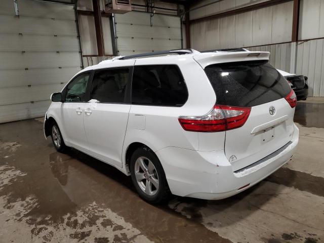 Photo 2 from auction – 2015 TOYOTA SIENNA LE with VIN 5TDKK3DCXFS672467