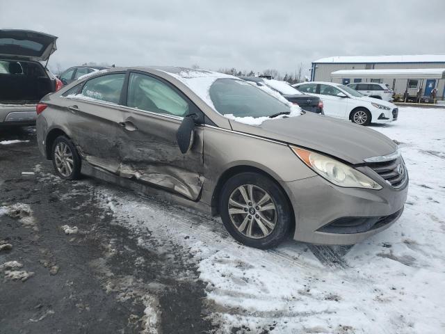 Photo 4 from auction – 2014 HYUNDAI SONATA GLS with VIN 5NPEB4AC8EH870122
