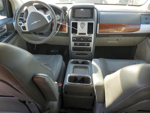 Photo 8 from auction – 2008 CHRYSLER TOWN & COU with VIN 2A8HR54P78R754262