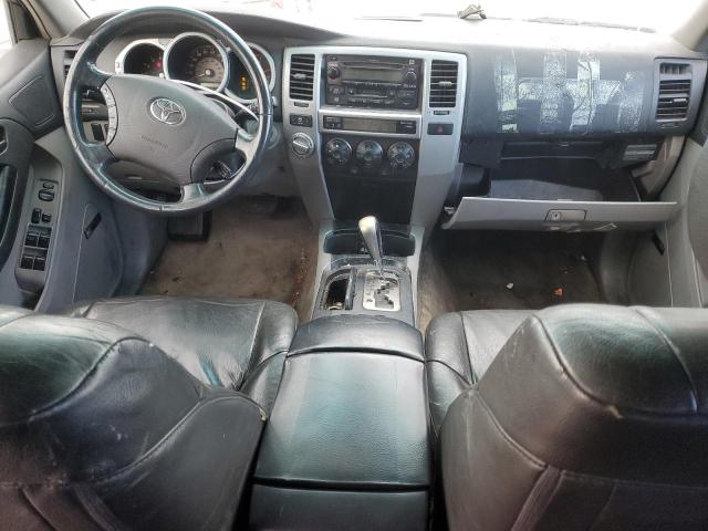 Photo 8 from auction – 2005 TOYOTA 4RUNNER SR with VIN JTEBU14R658045749